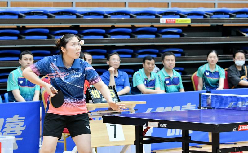 9、《神情》鲍伟江摄影.jpg 9、《神情》鲍伟江摄影.jpg