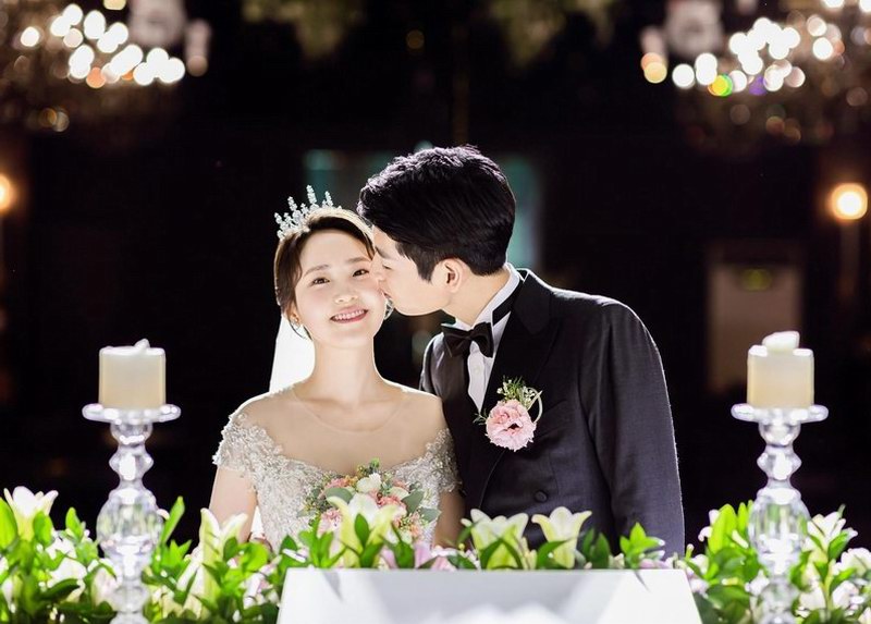21、江苏省婚纱影楼.jpg